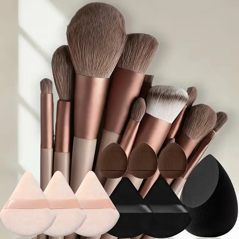 Set Profesional de Maquillaje 22 Piezas en Tonos Tierra - 13 Brochas Café, Esponja Huevo y Borla para Pulgar (3)